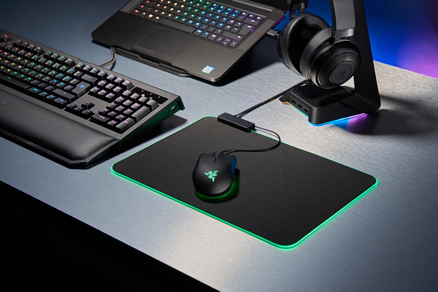 razer goliathus rgb mouse pad